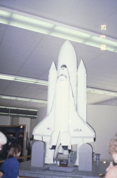 1980 Space Center Karen Billi Sabrina01