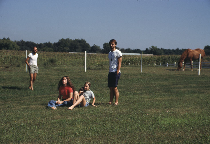 Jeff and kids at newport house07