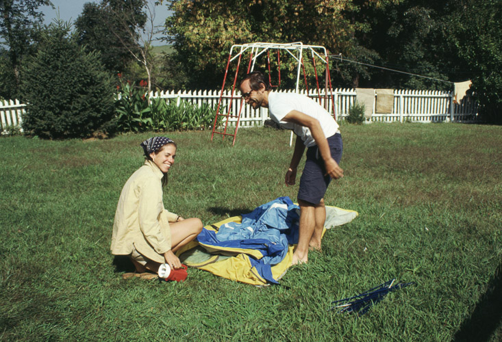 Jeff and kids at newport house17